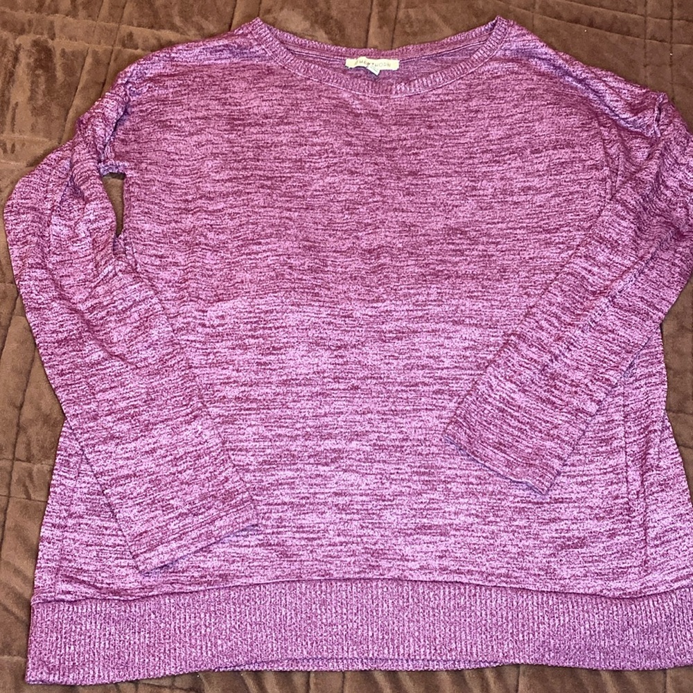 Maroon lightweight 41 Hawthorn sweater size med.